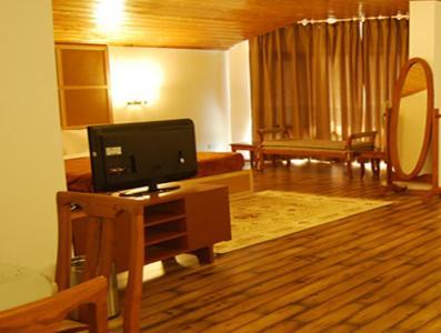 Hotel Grand Mahal Srīnagar Zimmer foto